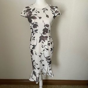 Enfocus  studio dress